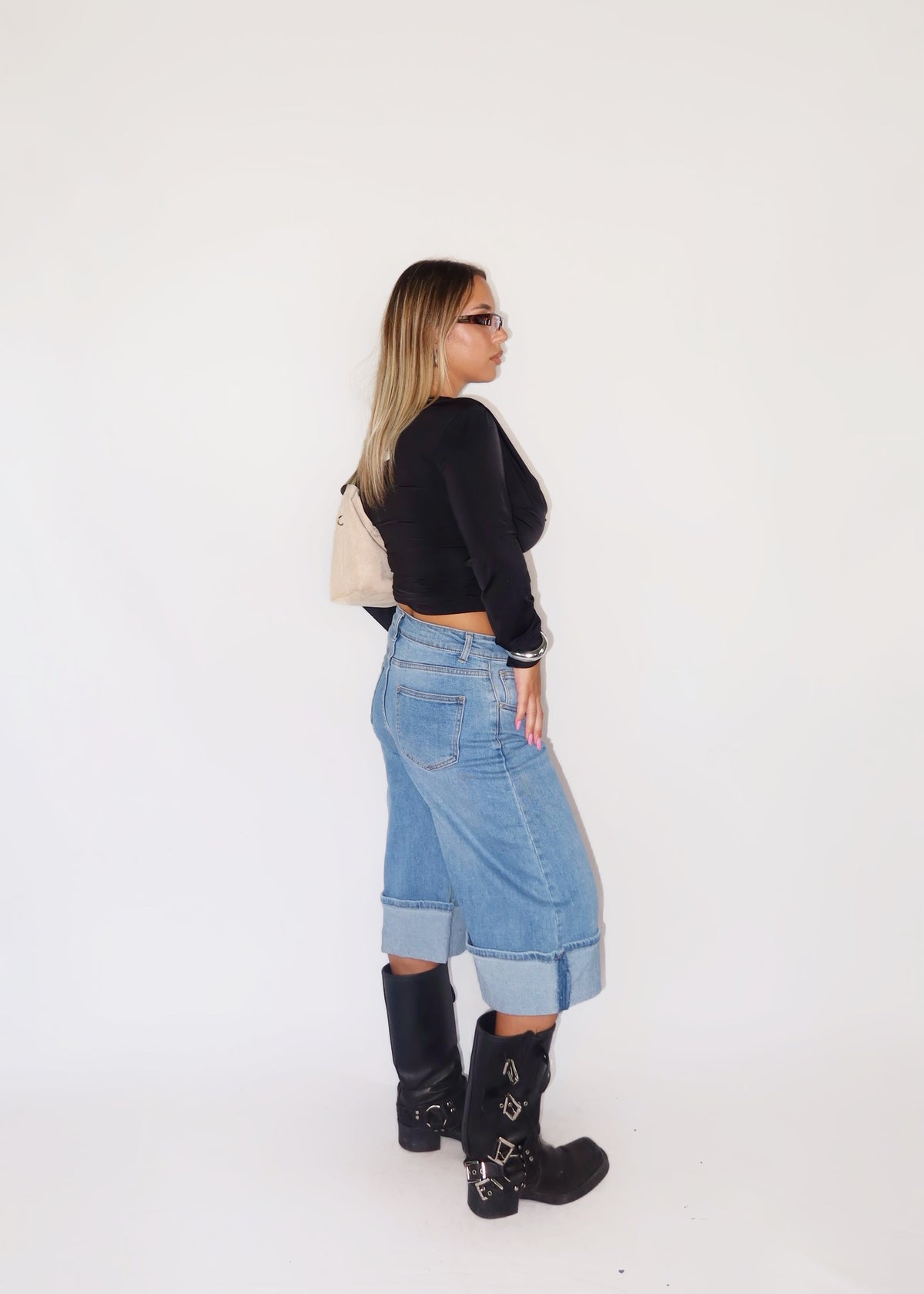 BERMUDA EDGE JEANS