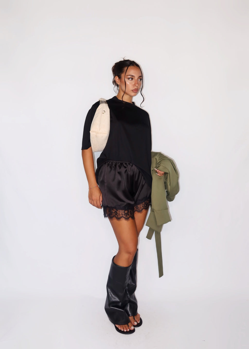 T-SHIRT OVERBASIC NERA