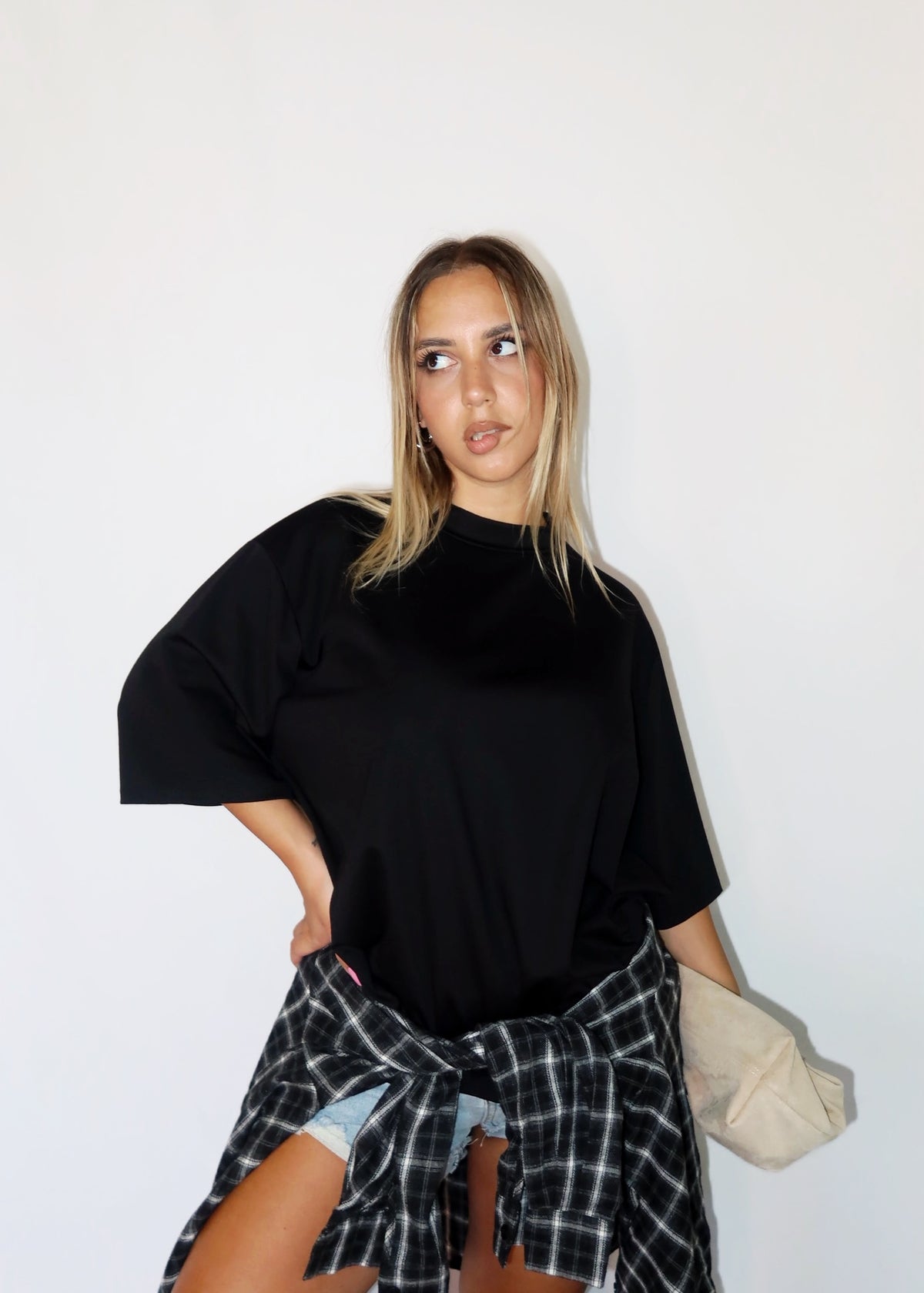 T-SHIRT OVERBASIC NERA