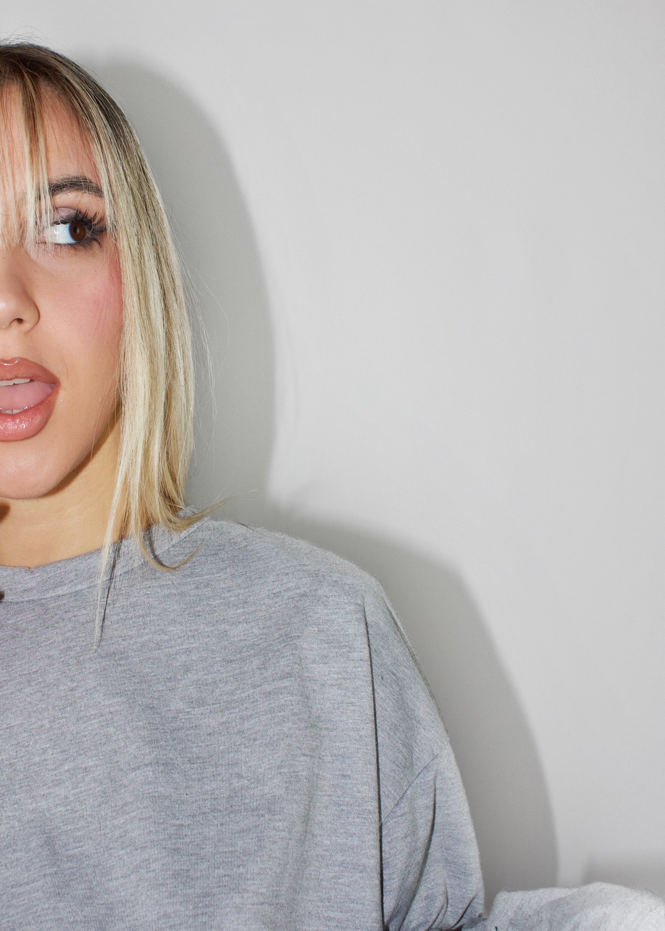 MAGLIETTA WALK SPALLINE GRIGIA