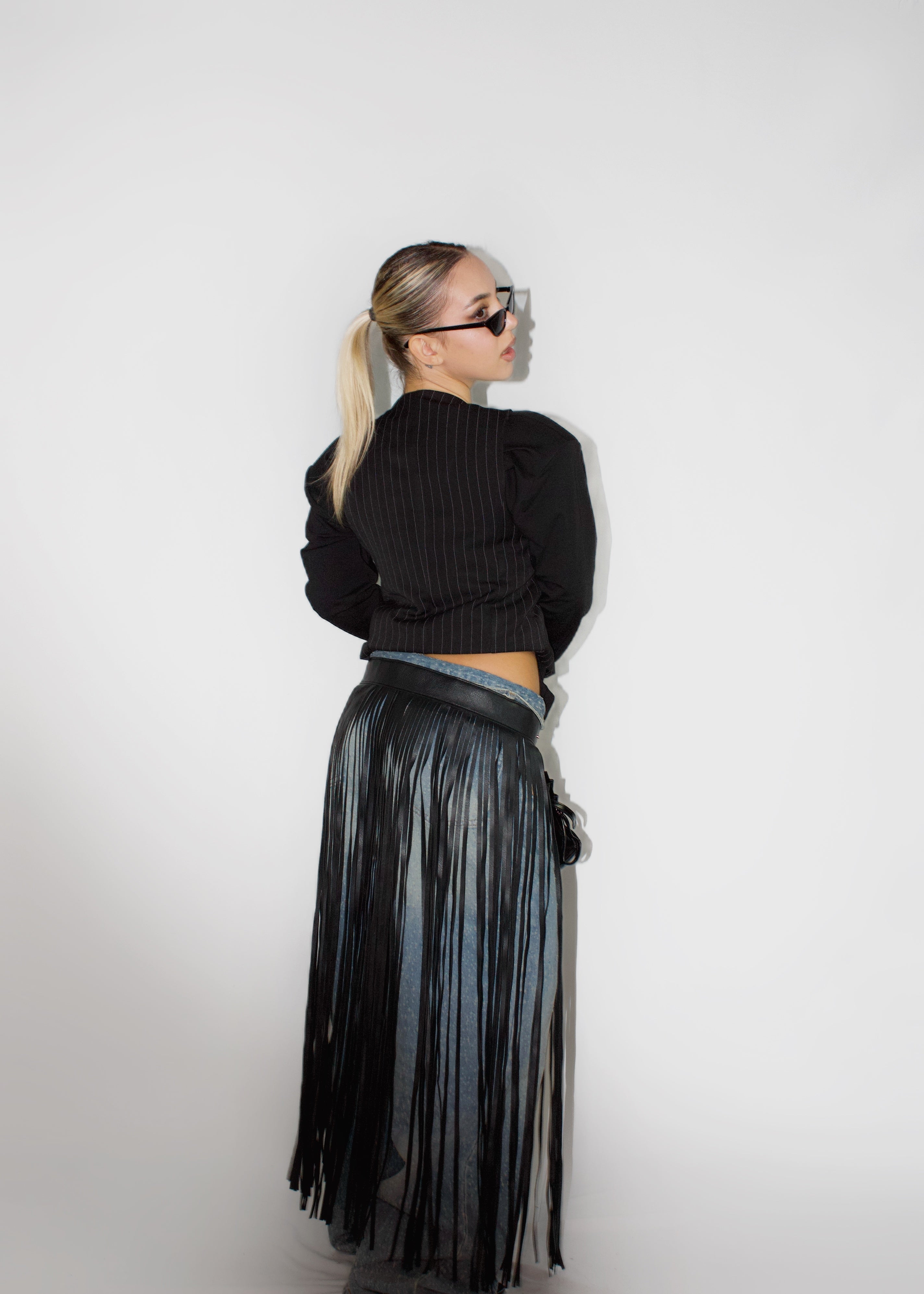 MAGLIETTA WALK SPALLINE NERA