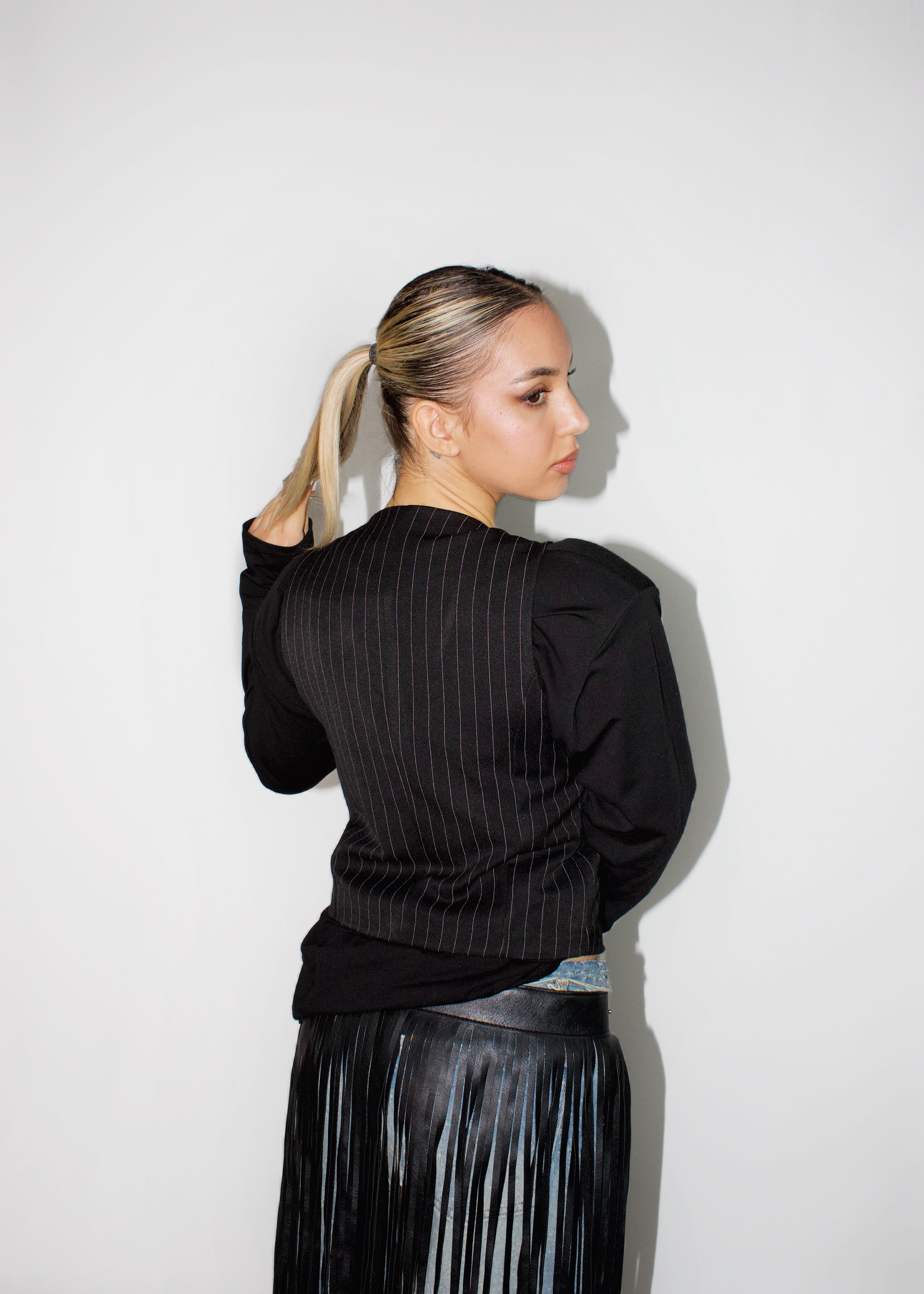 MAGLIETTA WALK SPALLINE NERA